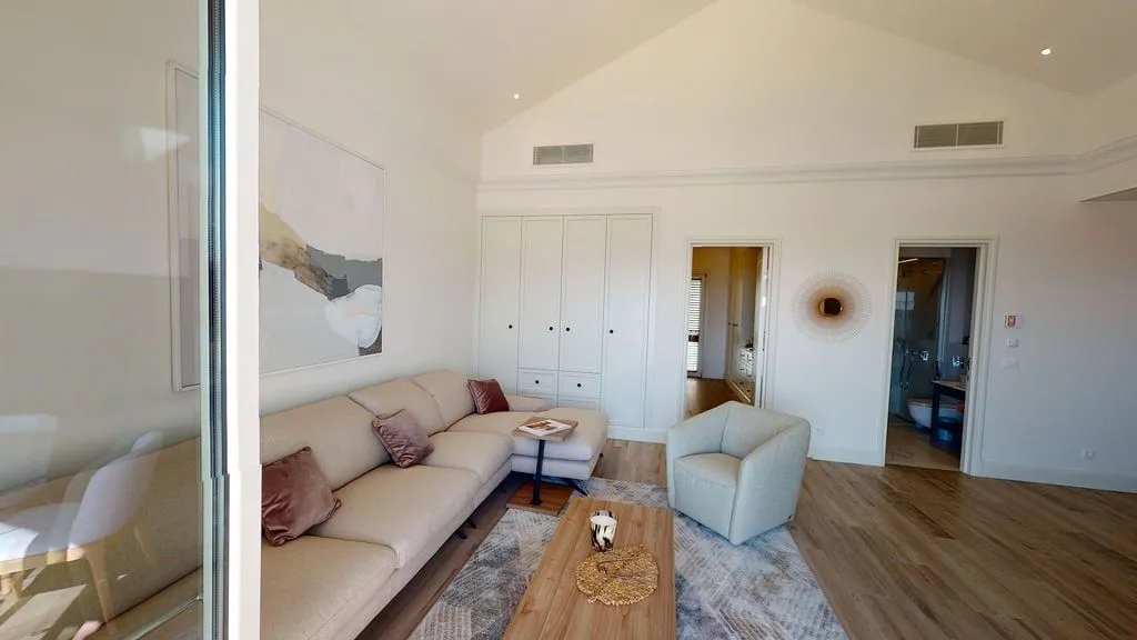 Prodaja, dvosoban stan, 74m², Tivat, Crna Gora