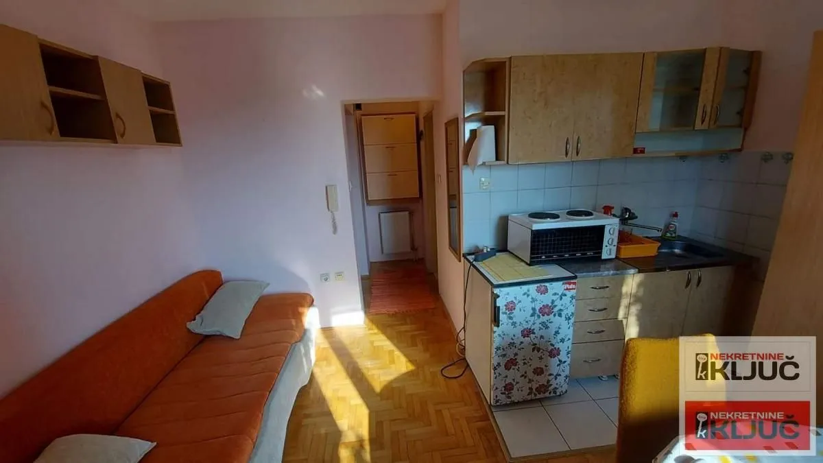Sale, studio apartment, 18m², Salajka, Novi Sad Sve Podlokacije