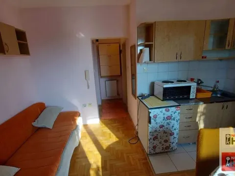 Sale, studio apartment, 18m², Salajka, Novi Sad Sve Podlokacije