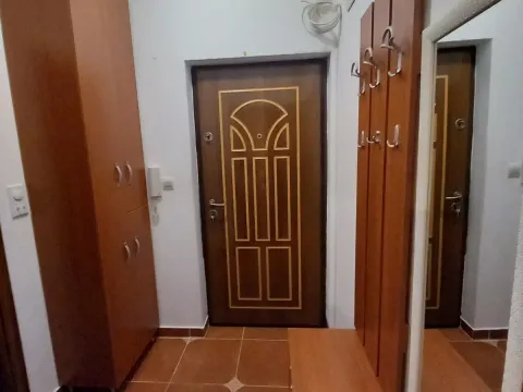 Rent, studio apartment, 30m², Centar, Budva - image 4