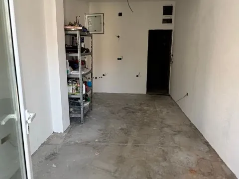 Sale, studio apartment, 22m², Lazi, Budva - image 3