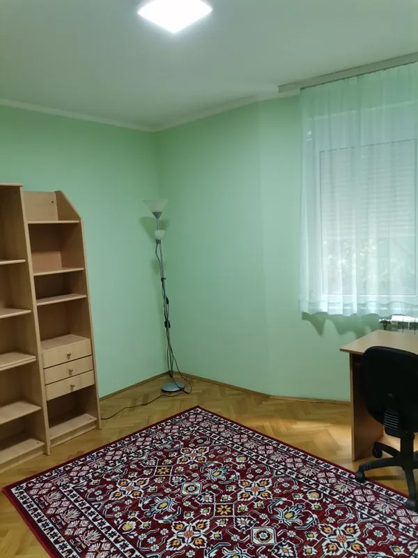 Izdavanje, trosoban stan, 92m², Voždovac Sve Podlokacije, Beograd