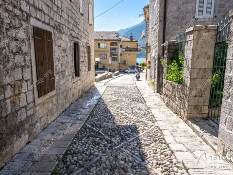 Prodaja, kuća, 112m², Risan, Kotor - image 45