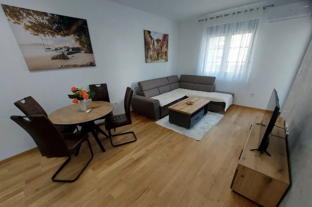 Rent, one bedroom apartment, 48m², Central Point, Podgorica