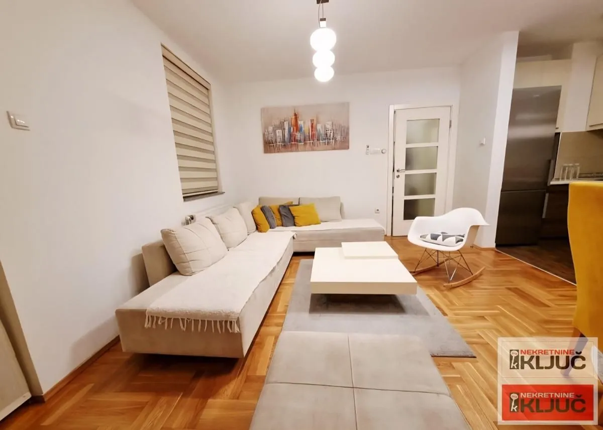 Prodaja, trosoban stan, 63m², Nova Detelinara, Novi Sad Sve Podlokacije