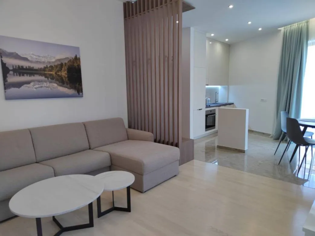 Rent, apartment, 55m², Bečići, Budva