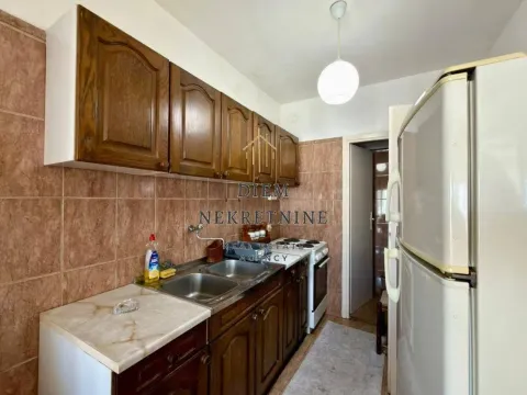 Rent, two bedroom apartment, 62m², Centar, Bar - image 12