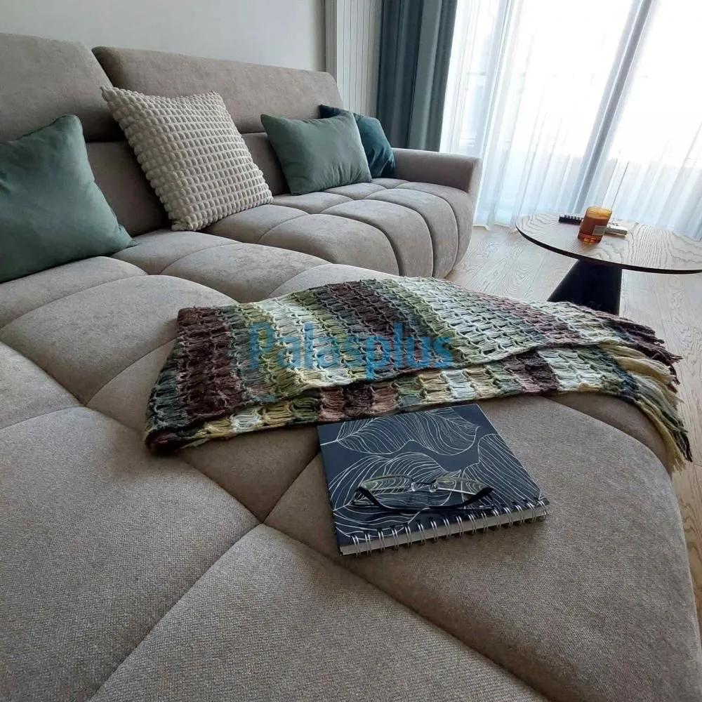 Izdavanje, trosoban stan, 74m², Stari Grad, Beograd