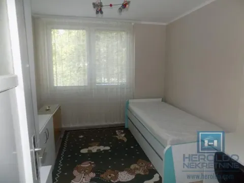 Rent, three bedroom apartment, 53m², Centar, Paraćin - image 5