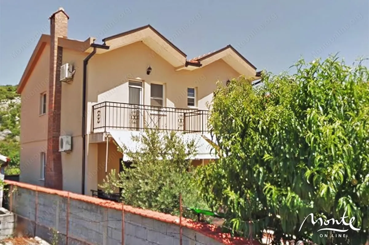 Sale, house, 200m², Donja Gorica, Podgorica
