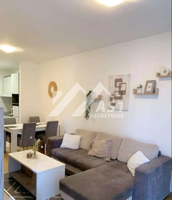 Rent, one bedroom apartment, 41m², Adamovićevo Naselje, Novi Sad Sve Podlokacije