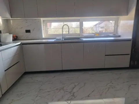 Prodaja, kuća, 190m², Donja Gorica, Podgorica - image 8