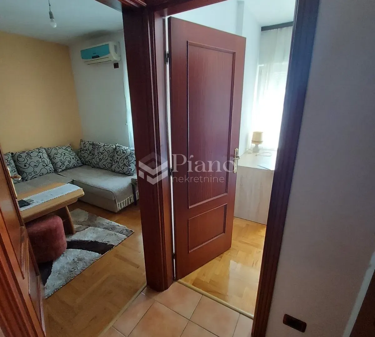 Izdavanje, jednosoban stan, 30m², Zabjelo, Podgorica