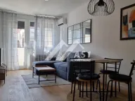 Izdavanje, dvosoban stan, 52m², Grbavica, Novi Sad Sve Podlokacije - image 1