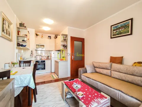 Prodaja, jednosoban stan, 36m², Stari Aerodrom, Podgorica - image 9