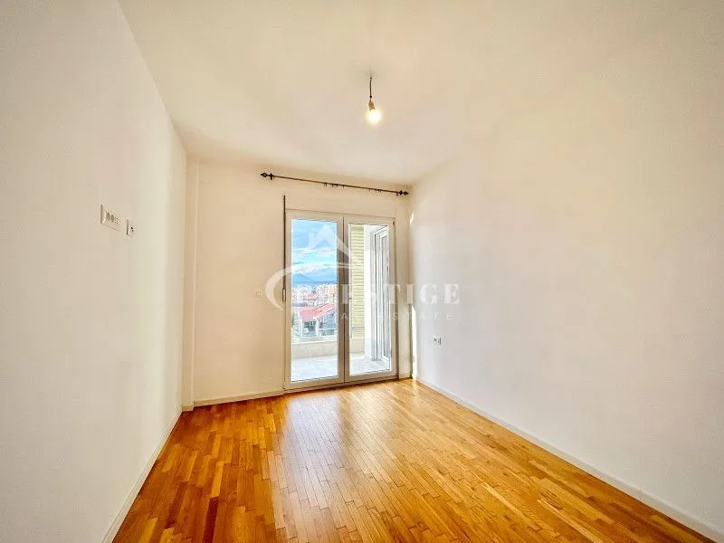Rent, two bedroom apartment, 70m², Stari Aerodrom, Podgorica