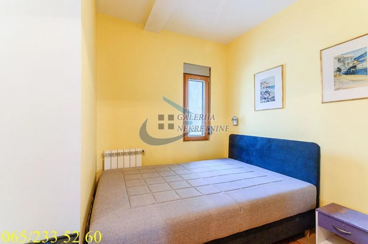 Sale, three bedroom apartment, 78m², Stari Grad, Beograd