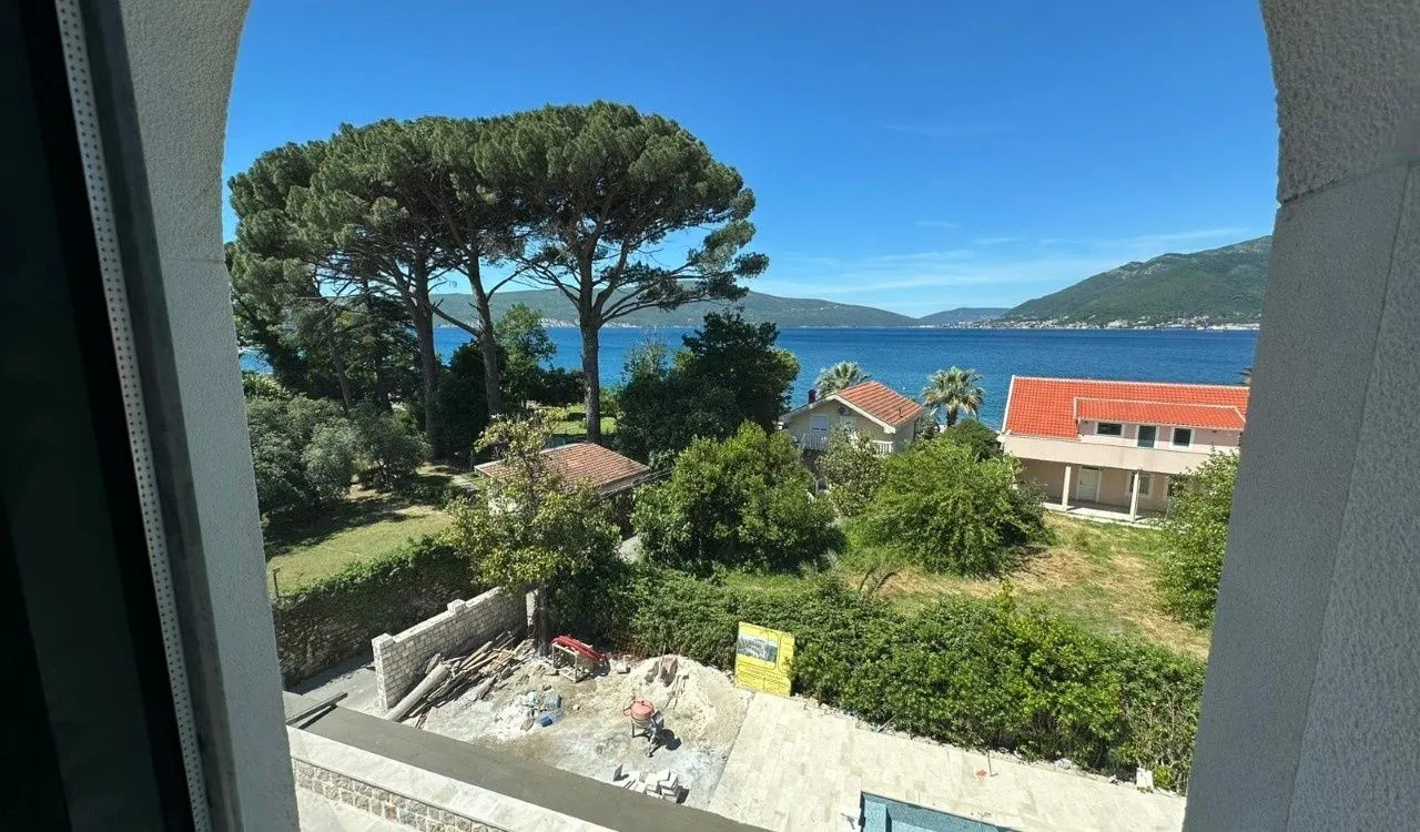 Sale, house, 500m², Donja Lastva, Tivat