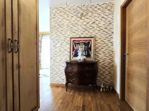 Rent, apartment, 98m², City Kvart, Podgorica - image 10