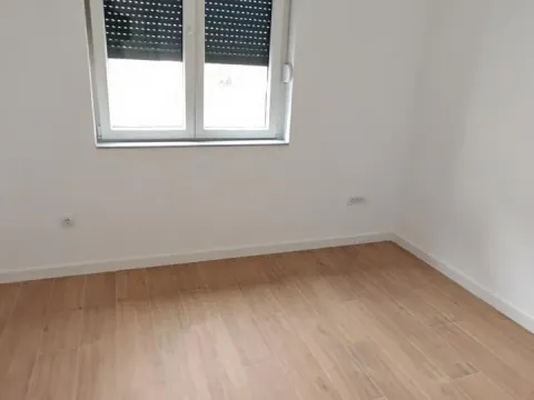 Prodaja, trosoban stan, 72m², Alibegovac, Petrovaradin - image 4