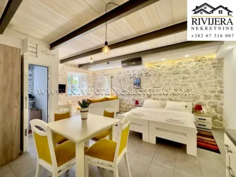 Prodaja, kuća, 211m², Perast, Kotor - image 8