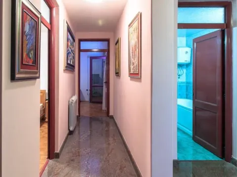 Sale, house, 400m², Bar, Crna Gora - image 10