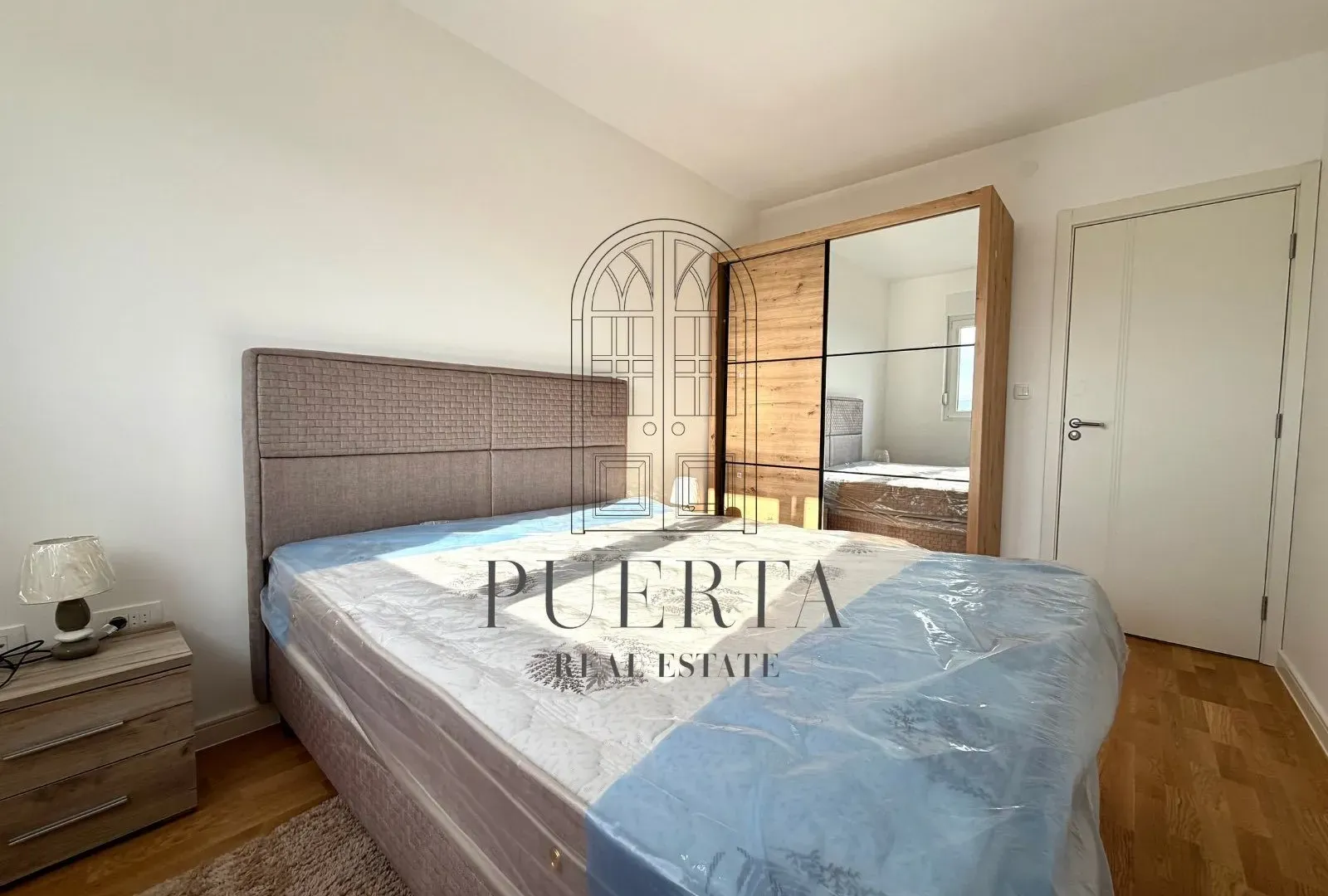 Rent, one bedroom apartment, 42m², Stari Aerodrom, Podgorica