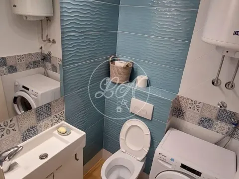 Izdavanje, trosoban stan, 84m², Novi Beograd Blok 64, Novi Beograd Sve Podlokacije - image 17