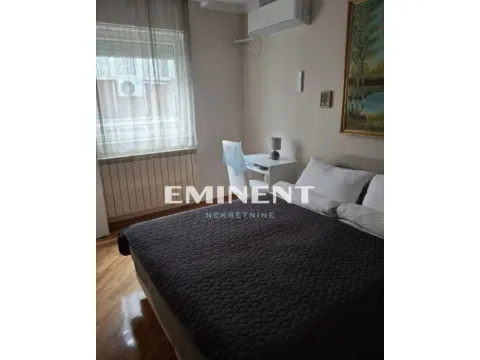 Rent, two bedroom apartment, 47m², Stari Grad, Beograd - image 6