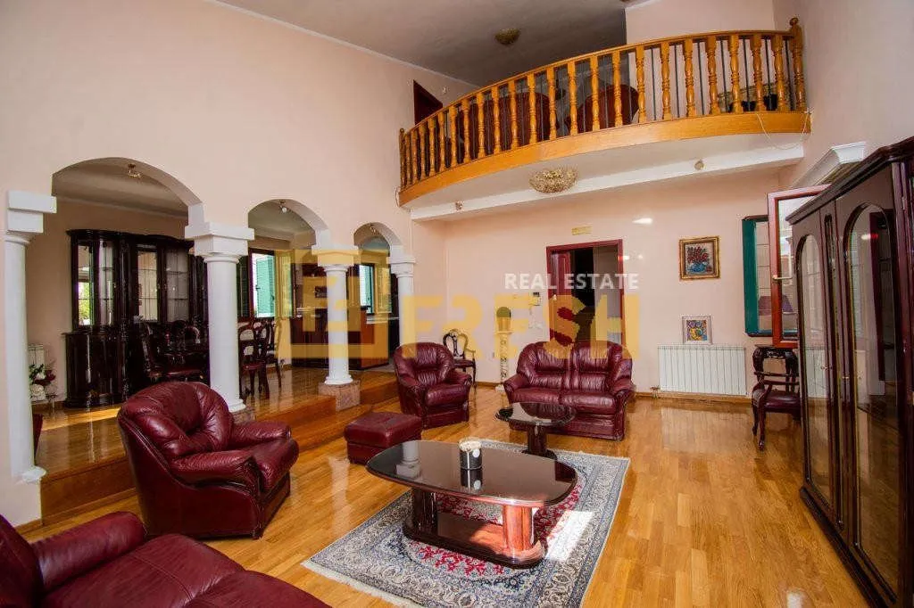 Rent, house, 450m², Zabjelo, Podgorica