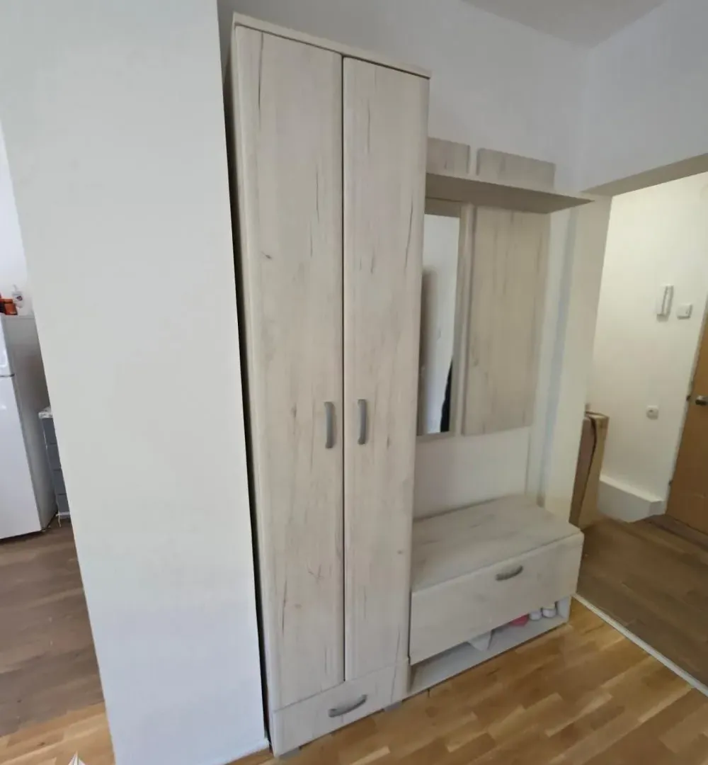 Prodaja, trosoban stan, 65m², Zemun Sve Podlokacije, Beograd