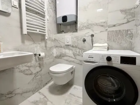 Izdavanje, jednosoban stan, 47m², City Kvart, Podgorica - image 13