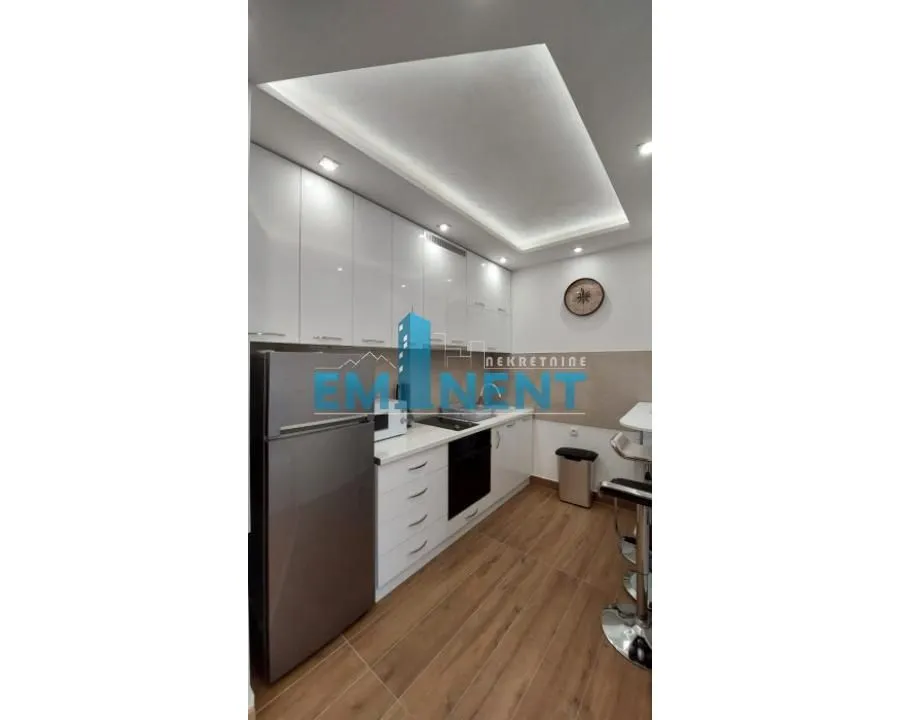 Izdavanje, dvosoban stan, 36m², Lekino Brdo, Voždovac Sve Podlokacije