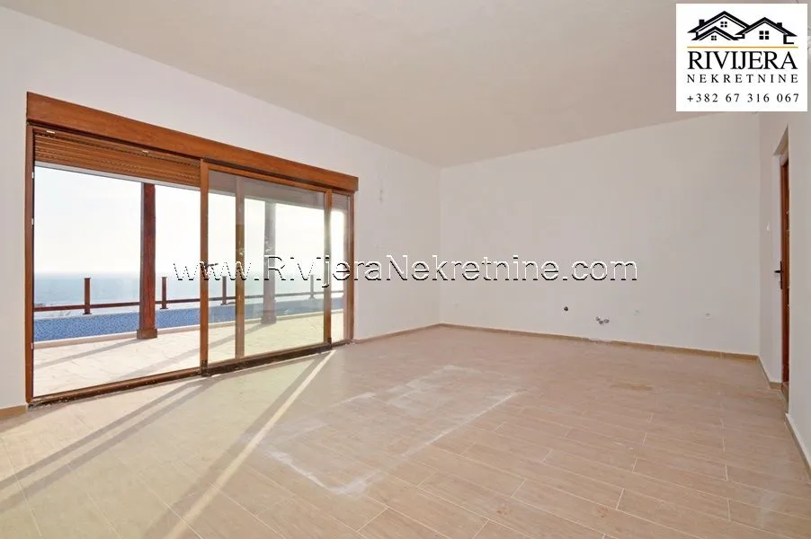 Prodaja, kuća, 255m², Herceg Novi, Crna Gora