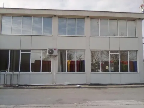 Izdavanje, poslovni prostor, 770m², Batajnica, Beograd - image 11