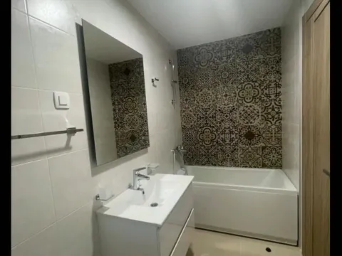 Izdavanje, dvosoban stan, 69m², Master Kvart, Podgorica - image 12