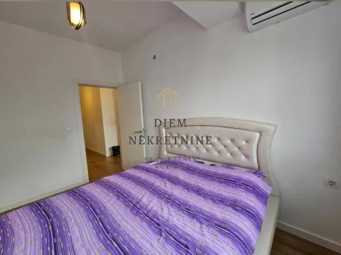 Rent, one bedroom apartment, 40m², Centar, Bar - image 10