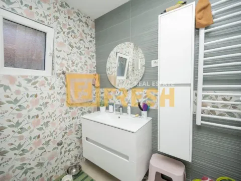 Prodaja, kuća, 180m², Dalmatinska ulica, Podgorica - image 6