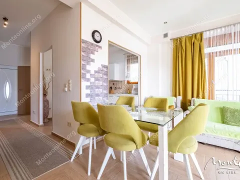 Sale, two bedroom apartment, 105m², Orahovac, Kotor - image 9