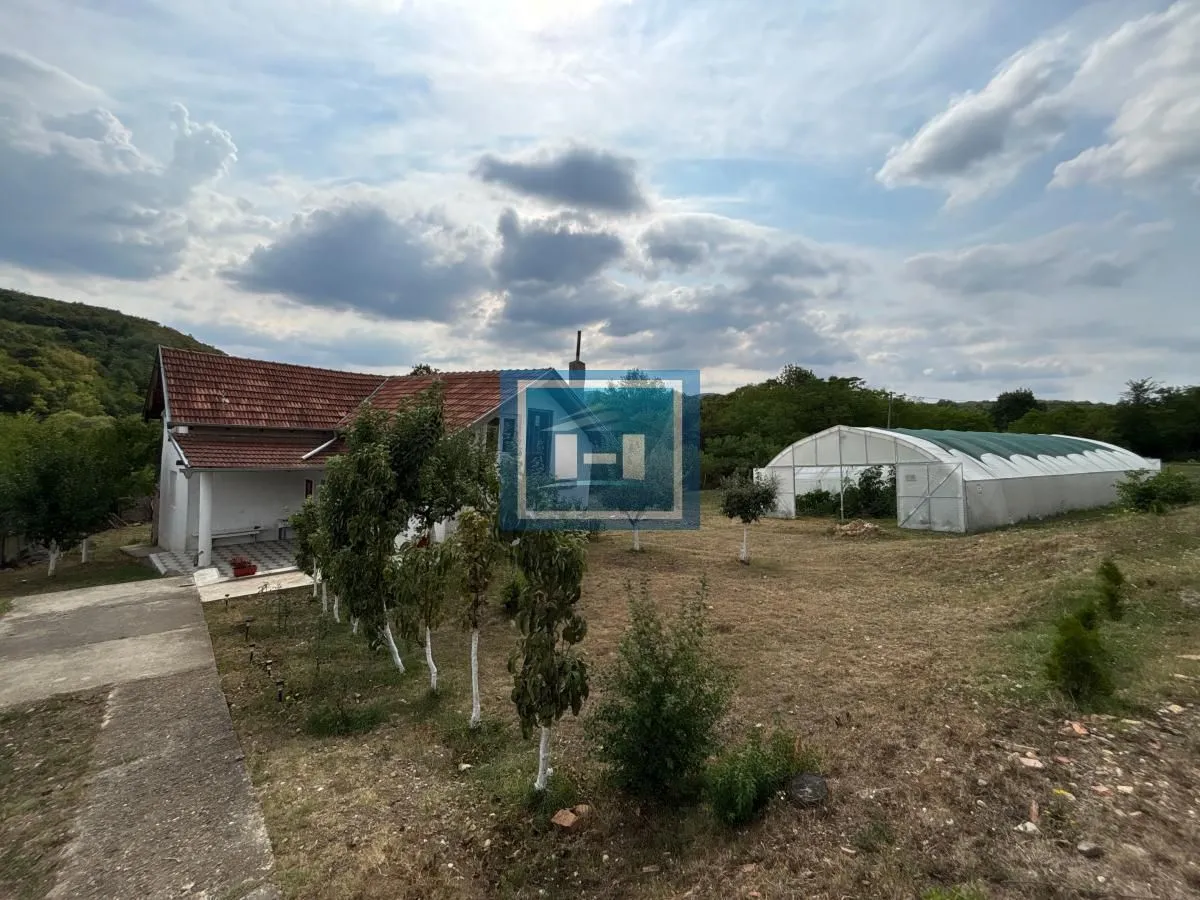 Prodaja, kuća, 120m², Donje Štiplje, Jagodina