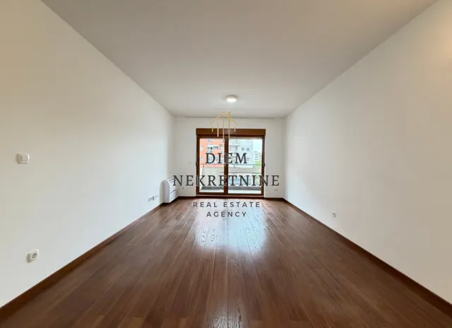 Rent, two bedroom apartment, 70m², Master Kvart, Podgorica