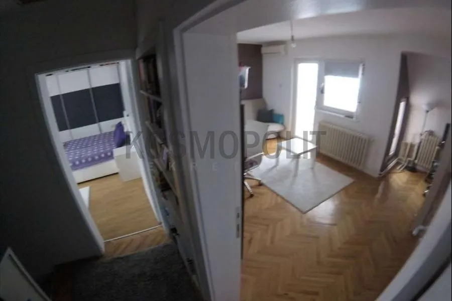Prodaja, četvorosoban stan, 125m², Banovo Brdo, Beograd