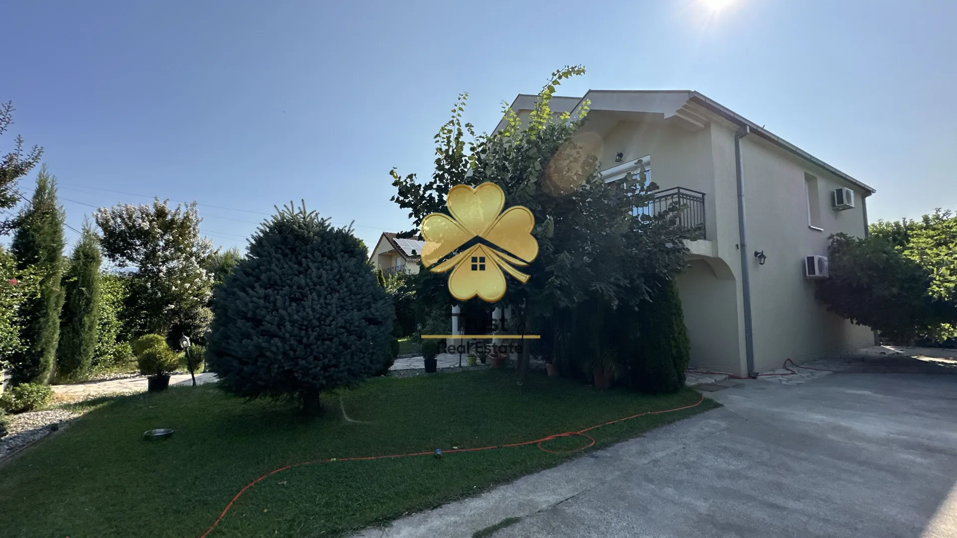Rent, house, 250m², Donja Gorica, Podgorica