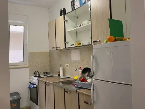 Rent, one bedroom apartment, 50m², Lazi, Budva - image 6