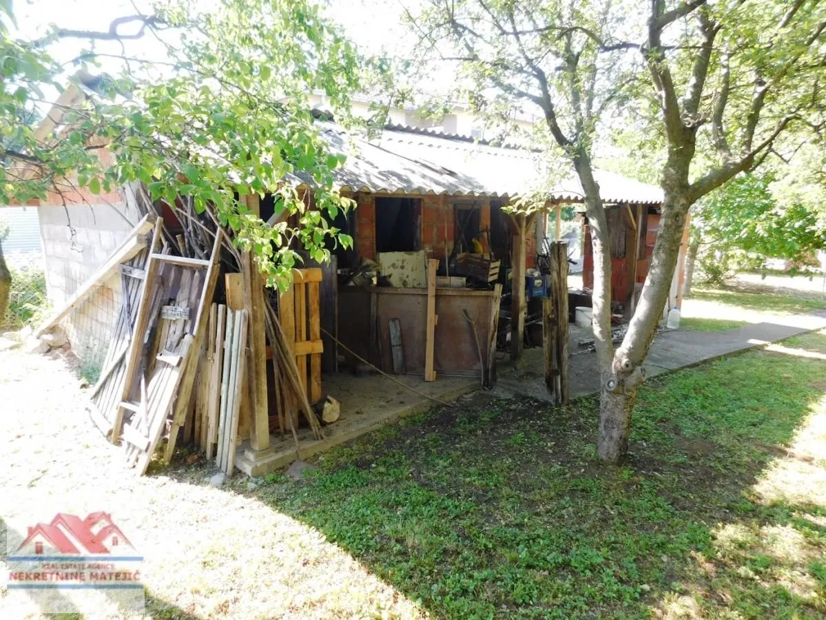 Prodaja, kuća, 220m², Kragujevac, Srbija