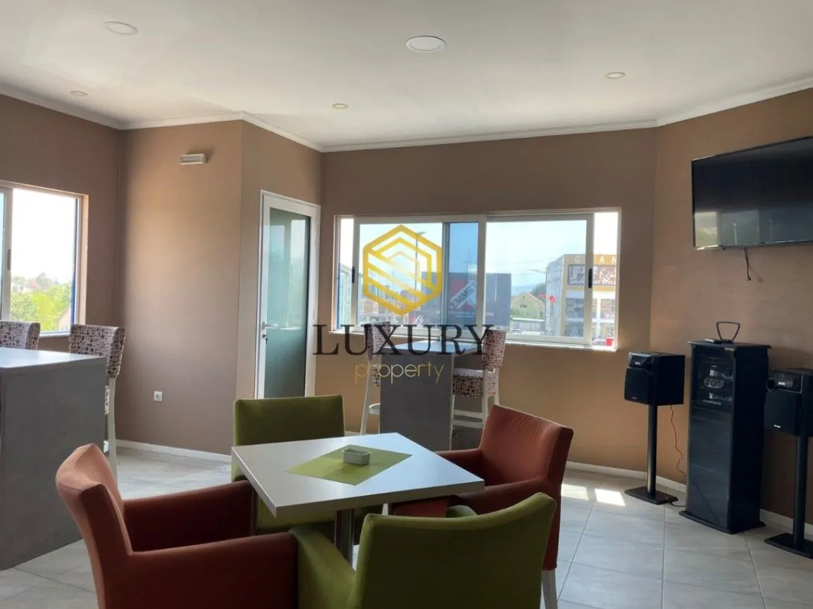 Rent, office space, 250m², Donja Gorica, Podgorica