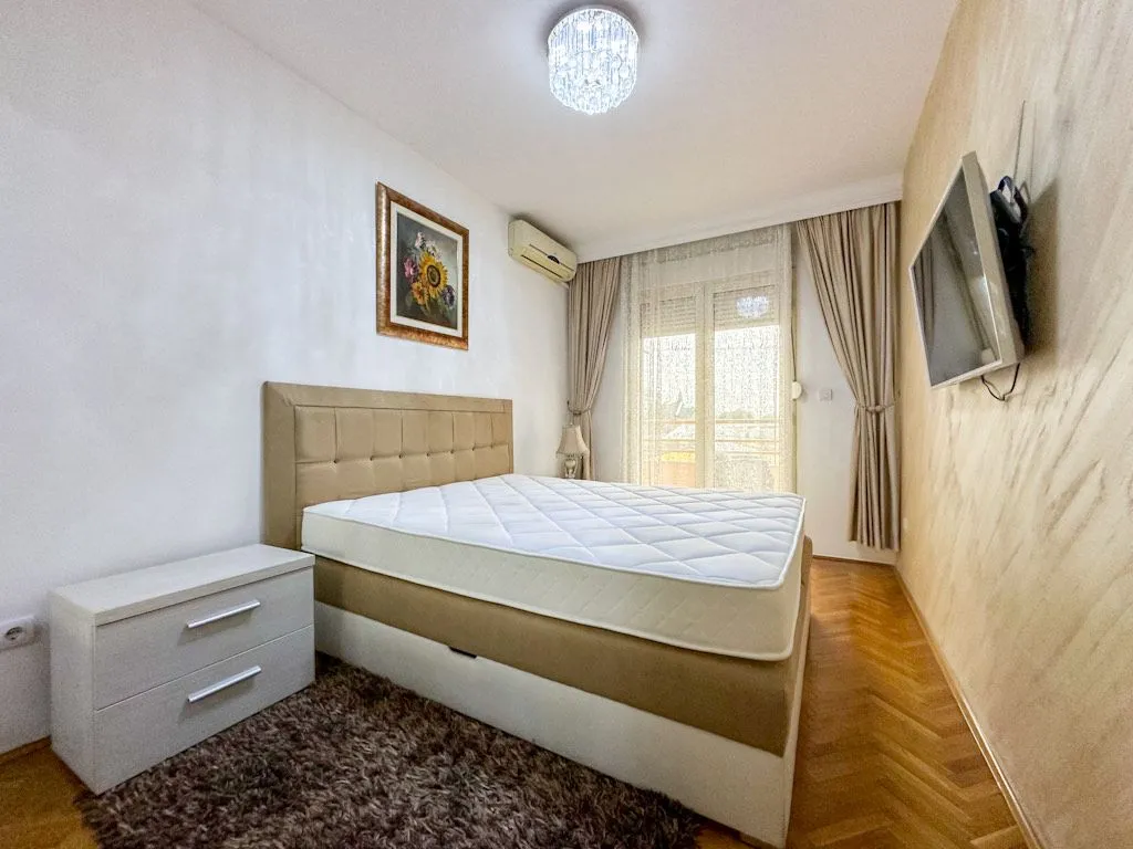 Prodaja, dvosoban stan, 74m², Ljubović, Podgorica