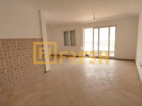 Sale, two bedroom apartment, 76m², Budva, Crna Gora - image 1