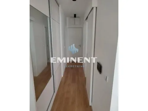 Izdavanje, dvosoban stan, 40m², Lekino Brdo, Voždovac Sve Podlokacije - image 5