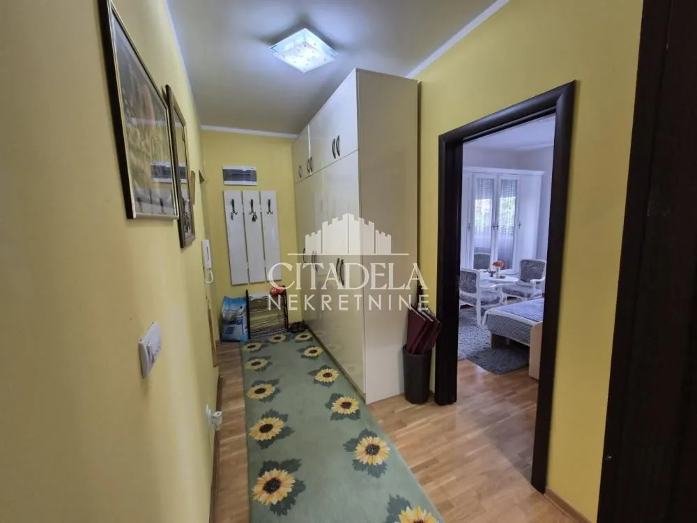 Prodaja, jednosoban stan, 45m², Vojvode Vlahovica, Beograd